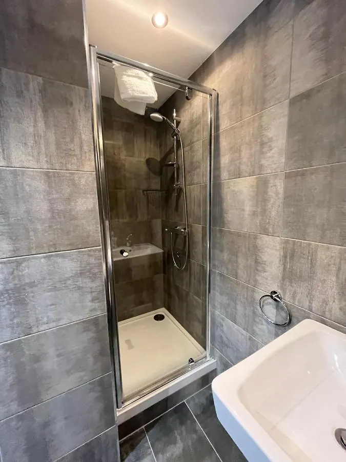 Eyre Square Galway Central Self Catering Ирландия